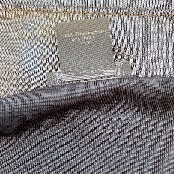 Ann Taylor Metallic Silver V-neck Blouse Tank Top - Picture 7 of 7